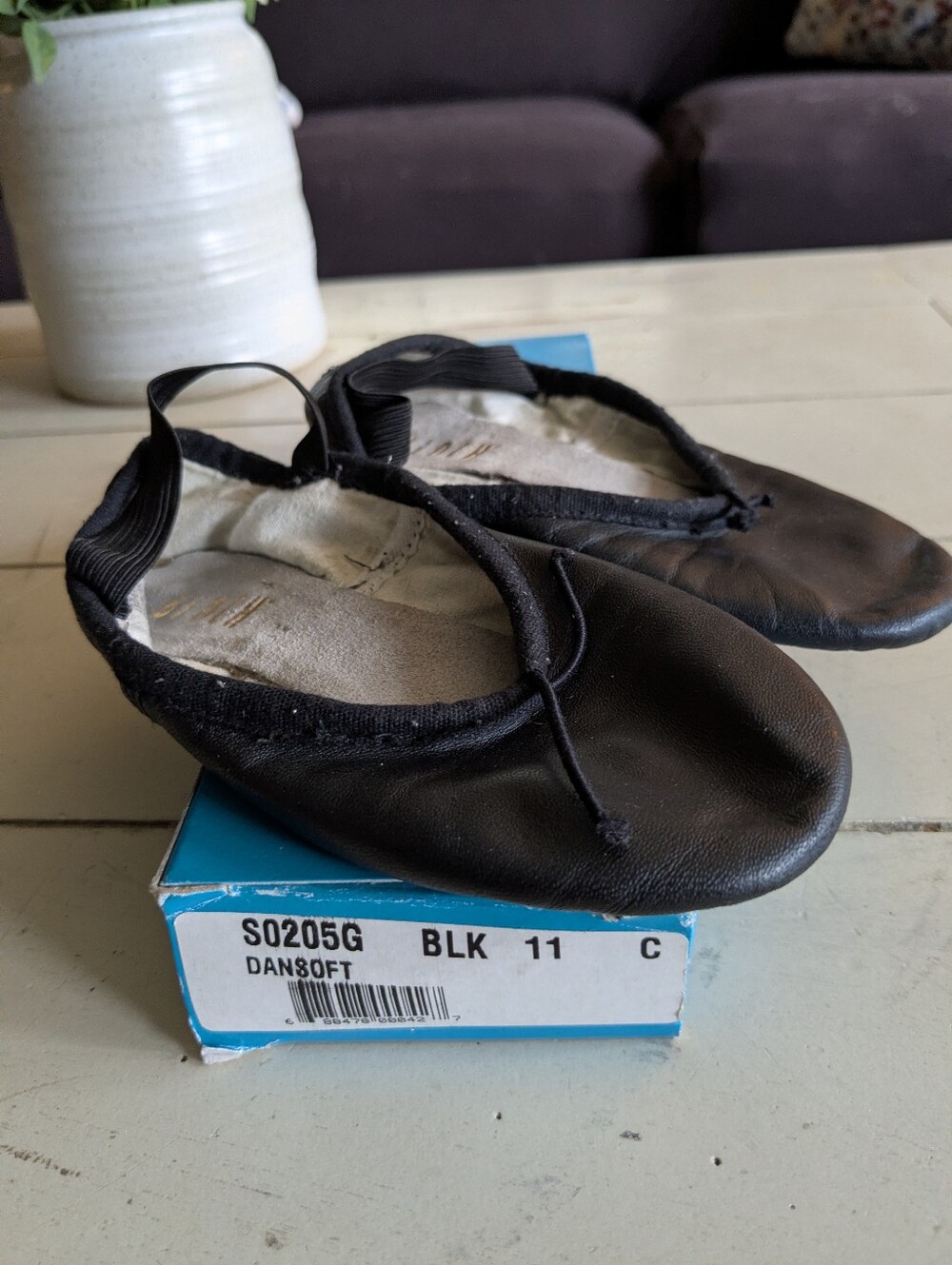 Youth Bloch (S0205G) Black Ballet Flats - Leather Dance Shoes - Size 11 C
